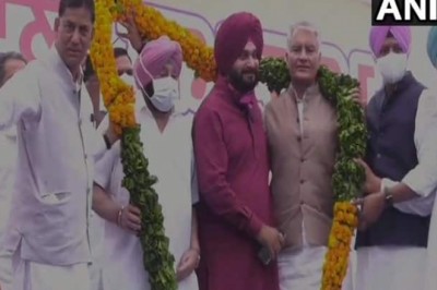 नवजोत सिंह सिद्धू ने कांग्रेस प्रदेश अध्यक्ष की संभाली कमान !!