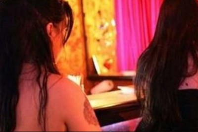 ब्यूटी पार्लर में देह व्यापार, आरोपी मां-बेटी को गिरफ्तार के लिया गया !!