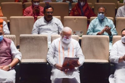 राज्यसभा में BJP सांसदों की गैरमौजूदगी पर पीएम मोदी ने जताई नाराजगी !!