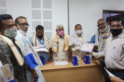 7 कर्मचारी हुए सेवानिवृत्त, भिलाई निगम ने दी स-सम्मान विदाई