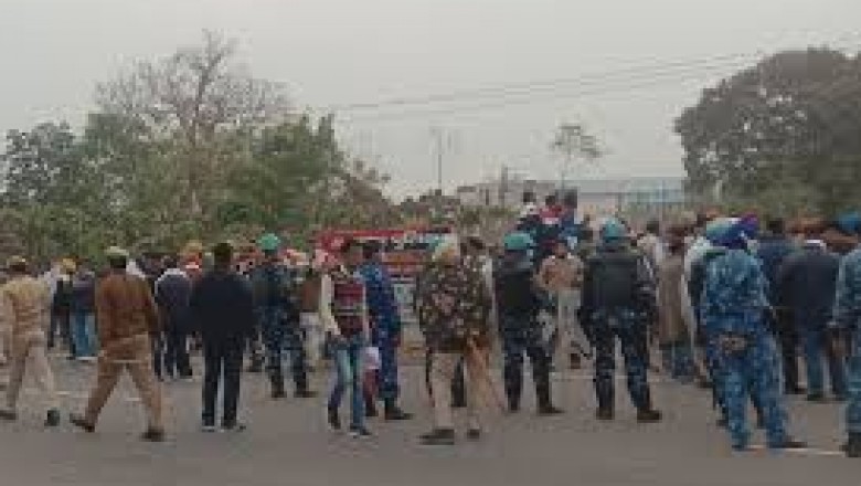 रकाबगंज गुरुद्वारा से संसद भवन तक मार्च की तैयारी में पंजाब से आए किसान, कहीं रास्ते बंद तो कहीं भारी पुलिस बल है तैनात