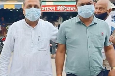 बिलासपुर में मंत्री के खास पर FIR, थाने में हंगामा:विधायक के साथ कोतवाली पहुंचा कांग्रेस नेता, कहा- गिरफ्तार करें मुझे; टेक्नीशियन को थप्पड़ मारने का आरोप