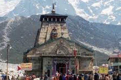केदारनाथ धाम से बिना दर्शन किये लौट रहे हैं श्रद्धालु, सरकार का ये नियम बना बड़ी वजह
