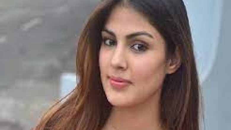 सलमान खान के शो बिग बॉस 15 में दिखेंगी Rhea Chakraborty! ऐसी है चर्चा