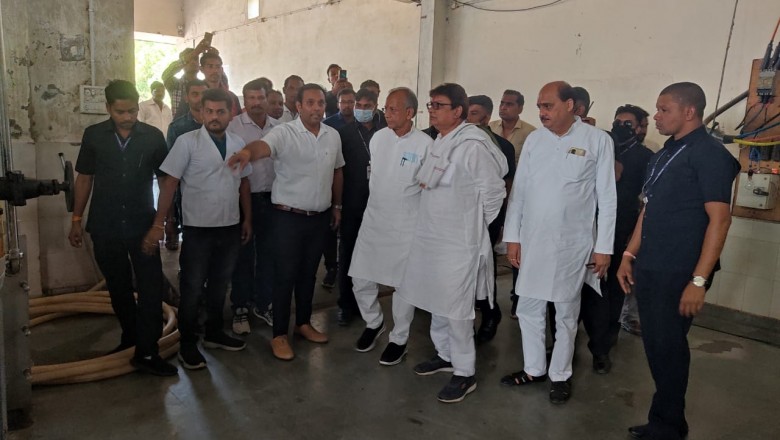छत्तीसगढ राज्य सहकारी दुग्ध महासंघ मर्यादित  का निरिक्षण करने पहुंचे  गृहमंत्री ताम्रध्वज साहू