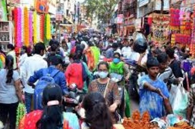 धनतेरस आज, बाजार सजकर तैयार