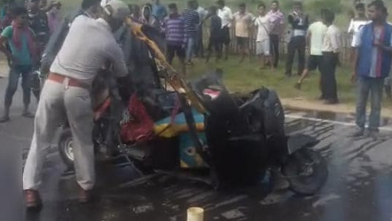 असम में ट्रक-ऑटो की टक्कर, छठ मनाकर लौट रहीं 5 महिलाओं सहित 10 की मौत