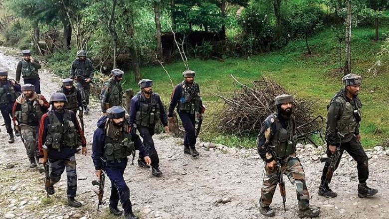 मणिपुर में सेना के काफिले पर हमला, असम राइफल्स के कमांडिंग ऑफिसर समेत 7 के मारे जाने की खबर