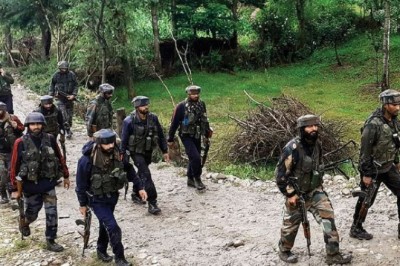 मणिपुर में सेना के काफिले पर हमला, असम राइफल्स के कमांडिंग ऑफिसर समेत 7 के मारे जाने की खबर