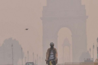 सुप्रीम कोर्ट की केंद्र को फटकार- दिल्ली की हवा सुधारने के लिए तत्काल कुछ कीजिए; क्या दो दिन का लॉकडाउन लगा सकते हैं