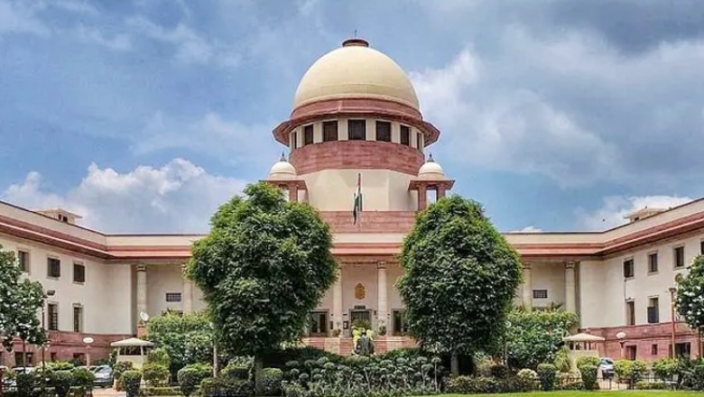 UAPA के तहत आरोपी वकीलों और पत्रकार को SC से राहत, कड़ी कार्रवाई न करने का आदेश