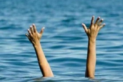 पुन्नी मेला देखने गए थे, 12 साल का बेटा नहाने की जिद में गहरे पानी में फंसा