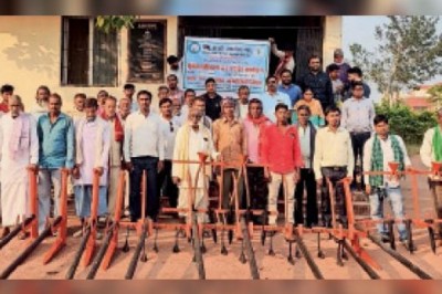 अखिल भारतीय समन्वित अनुसंधान परियोजना के तहत कृषि विज्ञान केंद्र में किसानों को दी ट्रेनिंग