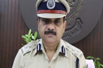 दुर्ग IG ने ली सभी SP की बैठक, कहा- सही पुलिसिंग करनी है तो CM-DGP के निर्देश का पालन करें