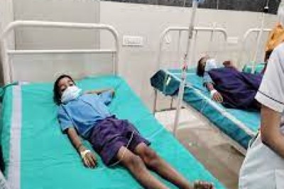 सरकारी स्कूल में गुड़ पापड़ी खाकर 26 बच्चें बीमार…