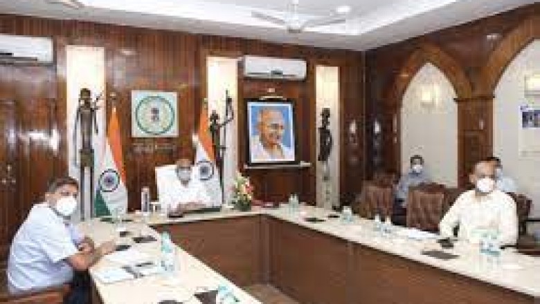 कोरोना संकट पर सरकार का अलर्ट:CM ने ली मंत्रियों-अधिकारियों की आपात समीक्षा बैठक,