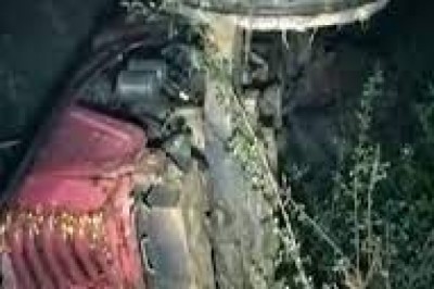 नहर मेंं गिर गई ट्रैक्टर:काम कर वापस लौट रहे थे, तभी हुआ हादसा,