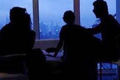 केरल के कोट्‌टायम में वाइफ स्वैपिंग रैकेट का हुआ पर्दाफाश