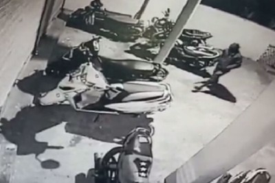 छत्तीसगढ़ के जांजगीर स्थित, छत्तीसगढ़ ग्रामीण बैंक की शाखा में चोरों ने देर रात धावा बोल दिया