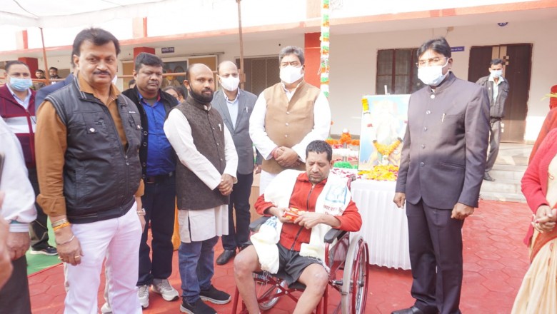 गणतंत्र दिवस के अवसर पर महापौर नीरज पाल ने भिलाई निगम के मुख्यालय में किया ध्वजारोहण, शान से लहराया तिरंगा