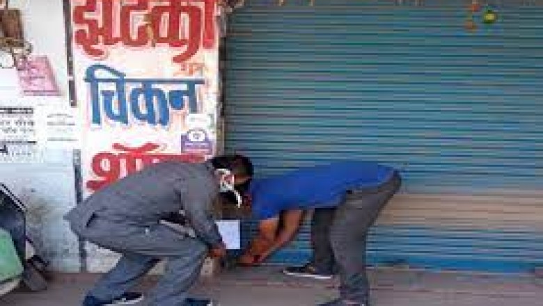 महात्मा गांधी की पुण्यतिथि पर भी बिक रहा था नॉनवेज,