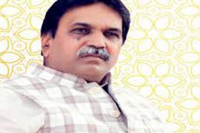 विवादित बयानों की वजह से इन दिनों पूर्व मंत्री राजेश मूणत चर्चा में हैं