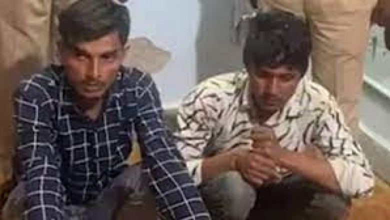 सांसद साध्वी प्रज्ञा को व्हाट्सएप पर भेजे अश्लील वीडियो-फोटो, दो सगे भाई गिरफ्तार