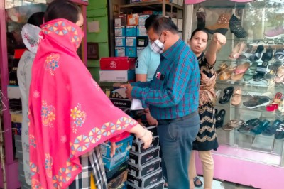 दुकान के बाहर गंदगी तो जिम्मेदार आप: