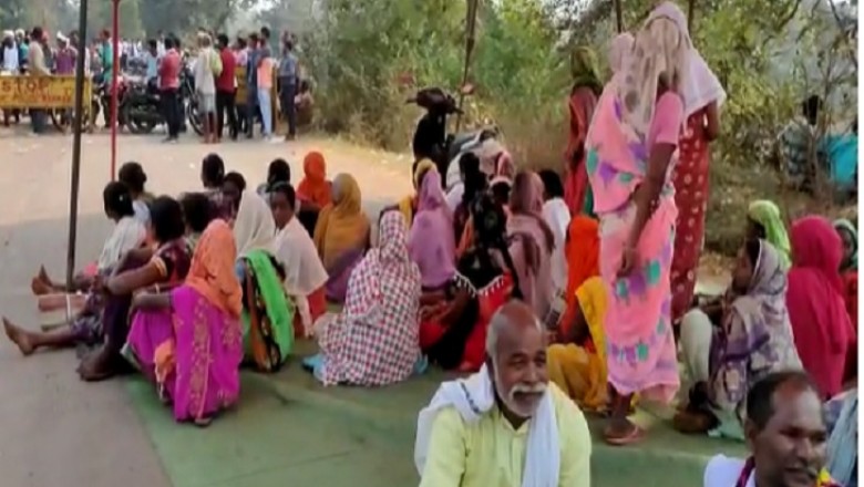 कांकेर जिले के अंतागढ़ को जिला बनाने की मांग को लेकर  ग्रामीणों का हंगामा
