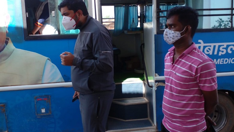 आयुक्त ने किया कन्हारपुरी में एम.एम.यू. वेन का निरीक्षण