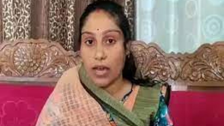 जगदलपुर- कमीशन लेने वाली कांग्रेसी पार्षद कोमल सेना  गिरफ्तार