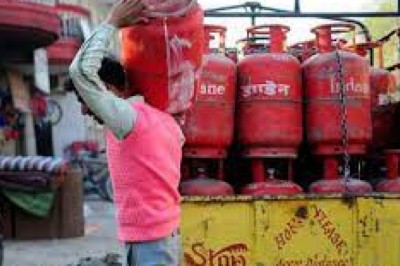 1 मार्च से एलपीजी के ग्राहकों को करारा झटका