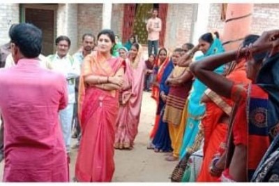 जिला पंचायत सदस्य हर्षिता बघेल ने किया सीसी रोड का भूमि पूजन