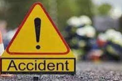 खैरागढ़ के ग्राम बढ़ईटोला में सड़क हादसा