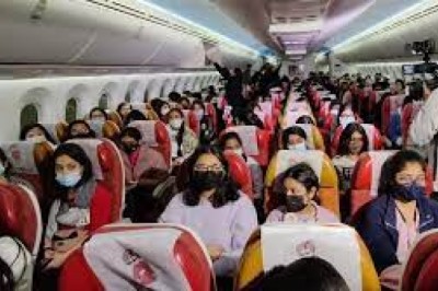 ऑपरेशन गंगा के तहत कई हजार नागरिकों को यूक्रेन से वापस भारत लाया गया: