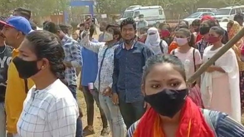 दीक्षांत समारोह स्थल के बाहर NSUI के छात्रों ने जमकर हंगामा किया
