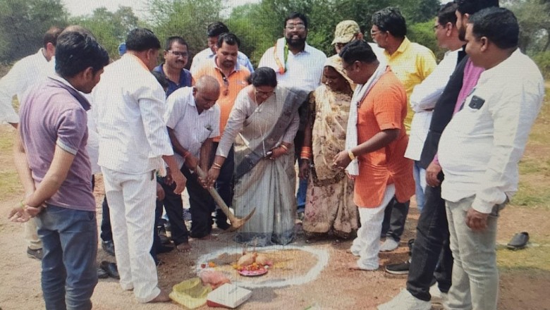 पौनी पसारी योजनांतर्गत ,महापौर ने किया लोकार्पण एवं  भूमिपूजन,