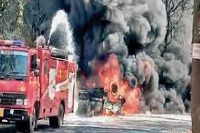 अंबिकापुर बनारस रोड पर हादसा