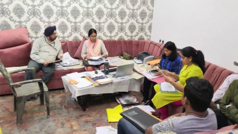 जबलपुर मेडिकल कॉलेज के प्रोफेसर दंपती के आलीशान घर पर EOW का छापा