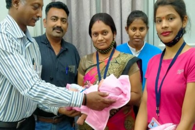 बिलासपुर - डिलीवरी के महज आठ घंटे बाद माँ गायब, बच्चे को छोड़कर भाग गई ,