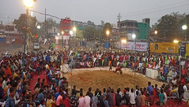 म्हारी छोरियां, छोरों से कम हैं के...कुश्ती स्पर्धा में दो बहनों के बीच दिलचस्प मुकाबला,