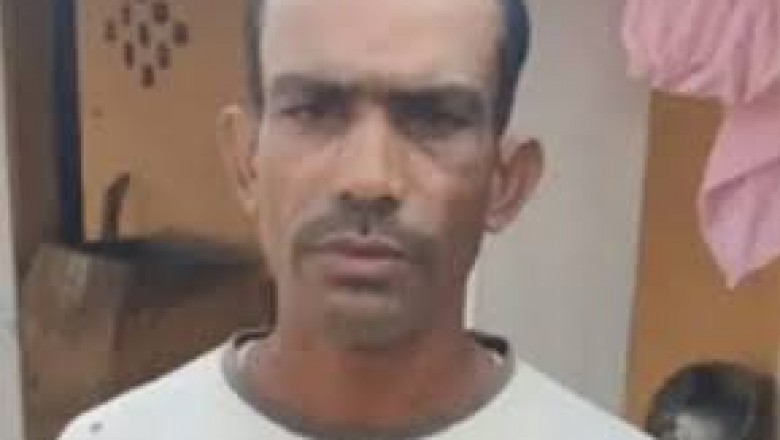 युवक ने अपनी पत्नी की टंगिया से वारकर हत्या,