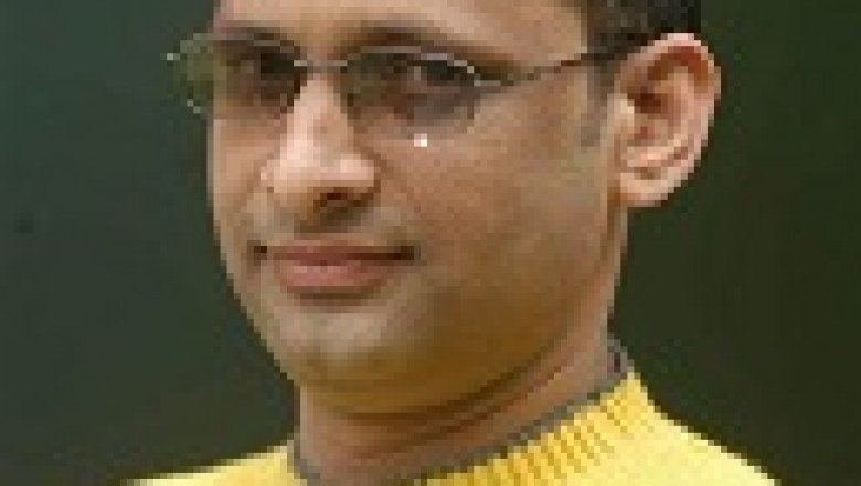 रंगमंच से फिल्म तक का सफर डॉ. योगेंद्र चौबे