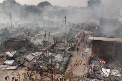 अग्निकांड : सूर्या नगर हर प्रभावित 1 से 5 लाख के बीच बता रहा नुकसान प्रशासन के पास इतनी राशि देने का प्रावधान नहीं