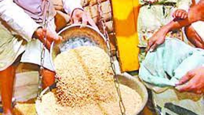 योगी सरकार ने की ऐसे तैयारी : यूपी के 3.6 करोड़ राशन कार्डधारक कहीं भी ले सकेंगे फ्री राशन,