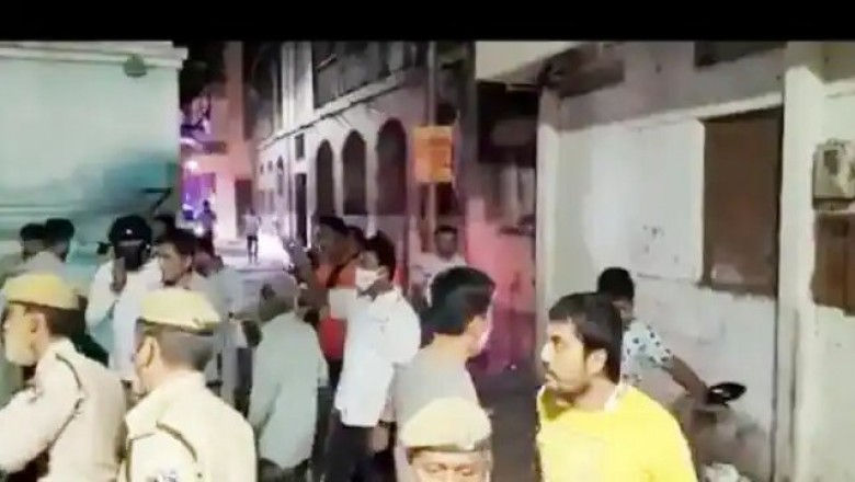 वडोदरा में हिंसक झड़प : PM मोदी के गुजरात दौरे से पहले, पथराव में 4 लोग घायल, कई गाड़ियां टूटीं
