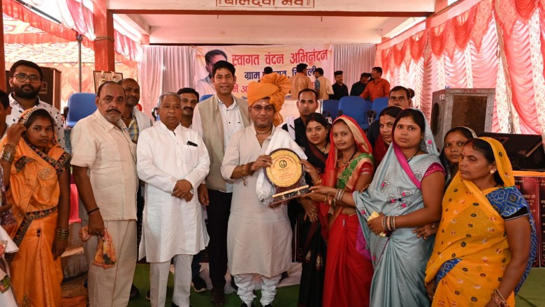 ग्राम पंचायत चिखली में लोकार्पण कार्यक्रम में सम्मिलित हुए लोक स्वास्थ्य मंत्री गुरु रुद्र