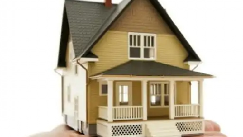 जर्जर दुकानों को कम दाम में बेचने की तैयारी
