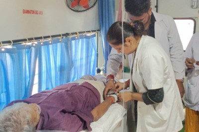 हितग्राही की कमजोर स्थिति एवं मरीज  की स्थिति गंभीर ईलाज