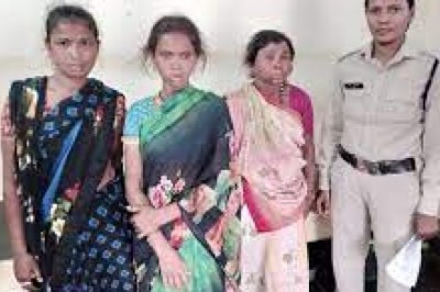 गोद में बच्चे लिए बोलीं- कुछ खाने का दे दो; फिर गहने-मोबाइल लेकर भागीं